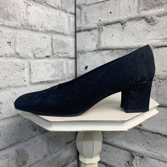 Enzo Angiolini Square Toe Mid Low Block Heel Black Floral Fabric Leather Pump - Picture 2 of 10